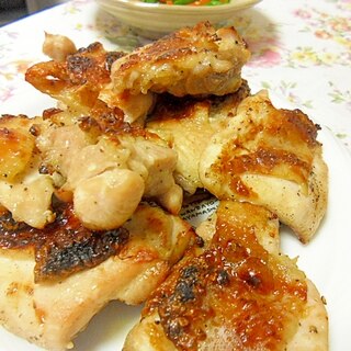鶏もも肉のグリル　塩にんにく味　魚焼きグリルで簡単